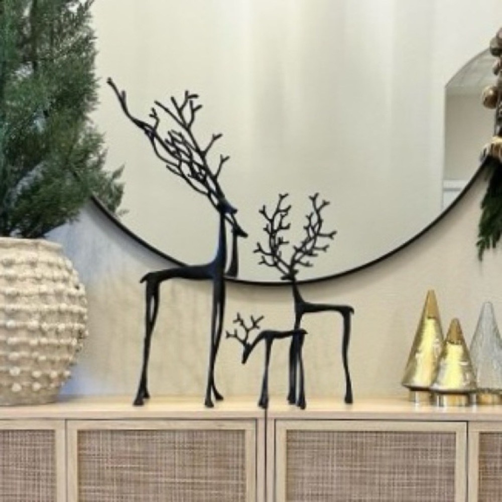 New Authentic Pottery Barn 3 Piece Bronze Sculpted Reindeer Set